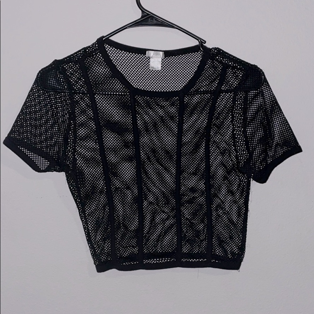 Black fish net crop top